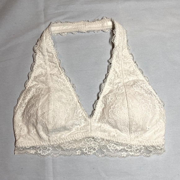 Hollister Halter Bralette - Picture 1 of 3